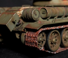 T-34-85 - mod 1944 - 06p - réa 2023 - 65