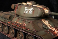 T-34-85 - mod 1944 - 06p - réa 2023 - 37