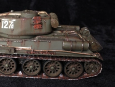 T-34-85 - mod 1944 - 06p - réa 2023 - 05