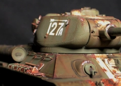 T-34-85 - mod 1944 - 06p - réa 2023 - 53