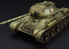 T-34-85 - 02