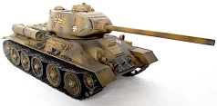 T-34-85 - unité non identifiée - en service allemand - 02 - 10