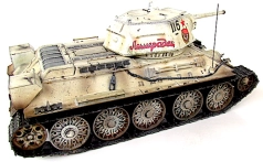 T-34-76 - 30e brigade de chars de la garde - camouflage hiver - 14